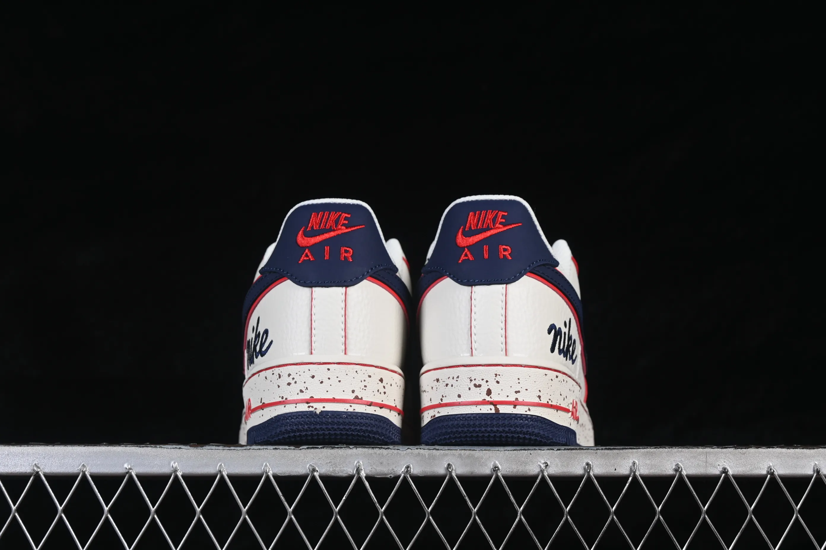 All Categories Nk Air Force 1 Air Force Series Nk Air Force 1 Low Air Force Low Nike Air Force 1'07 Low Milk White Blue Red Spot Air Force One Low Casual Sneakers NH0601-545